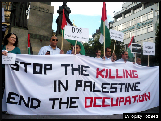 Protesty proti bombardování Gazy. Praha, 14. 7. 2014