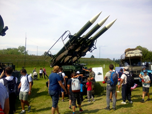 Rakety Kub na letišti v Čáslavi.