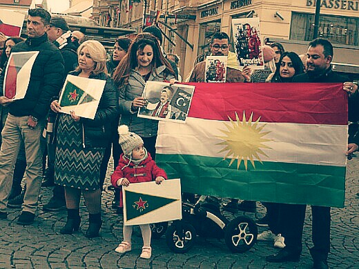 Kurdové na náměstí Republiky