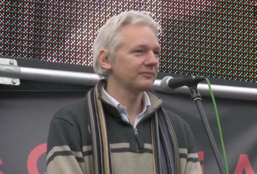 Julian Assange - Antiwar Mass Assembly, 8. říjen 2011