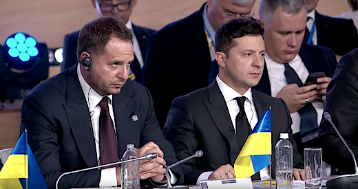 Prezident Ukrajiny Volodymyr Zelinský na ustanovujícím summitu Krymské platformy.