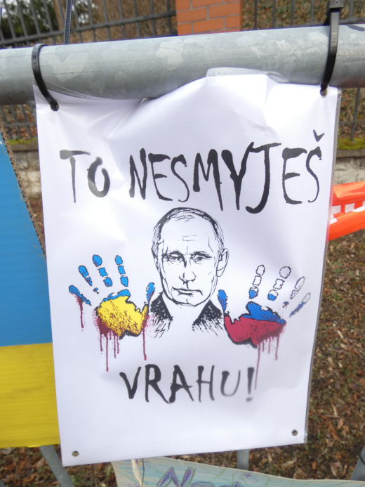 Aktivismus a vandalismus před ruskou ambasádou, 5. března 2022 